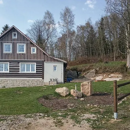 Four Bedroom Holiday In * Janov nad Nisou