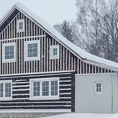 Four Bedroom Holiday In *